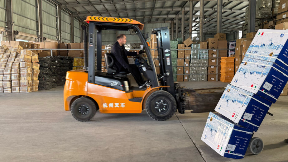 Products to source from Yiwu 2026 — wholesale goods staged at Pioneer Group warehouse