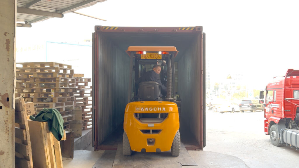China manufacturing 2026 importers, cartons loaded for export at Pioneer Group warehouse