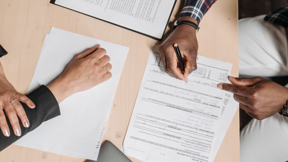 Agreeing written payment terms, the first step in how to pay Chinese suppliers safely