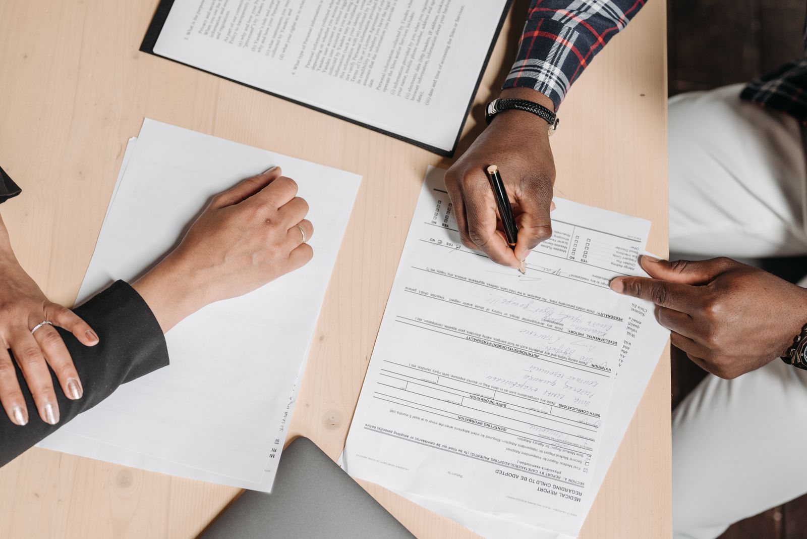 Agreeing written payment terms, the first step in how to pay Chinese suppliers safely