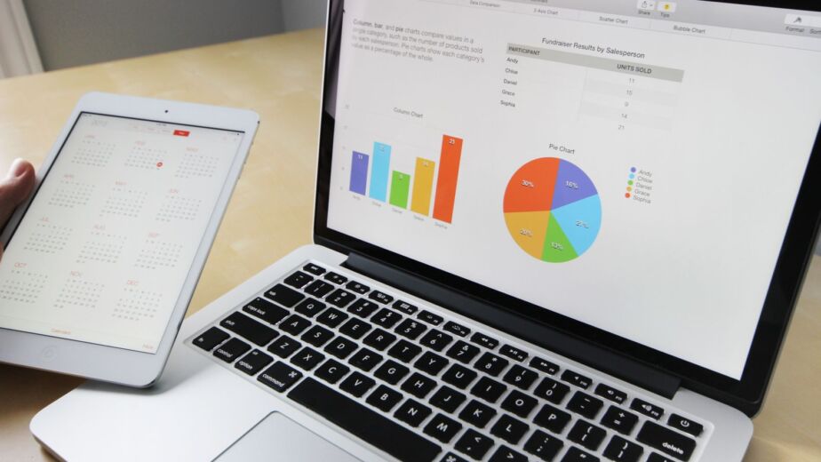 Comparing China sourcing channels and supplier data before choosing a route