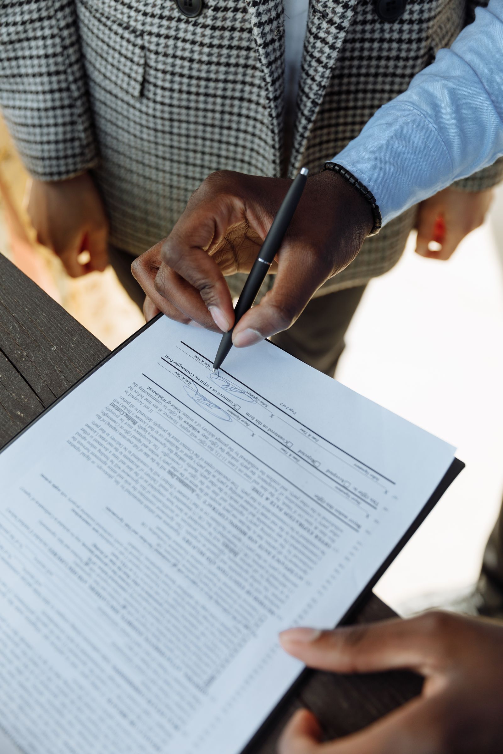Signing supplier documents, part of how to verify a Chinese supplier before paying