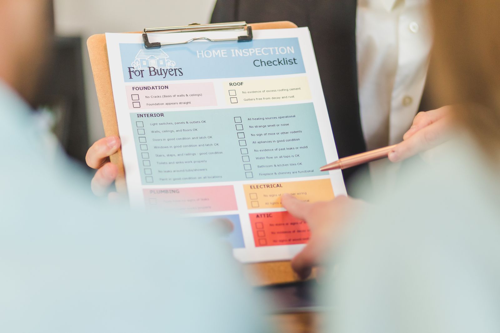 Working through a buyer checklist before placing a first bulk order from China